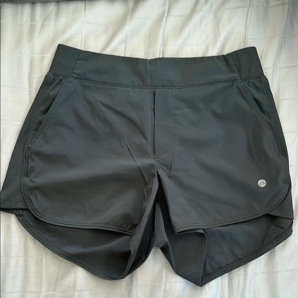 Apana Green Athletic Shorts with Lightweight Fabric and Wide Waistband